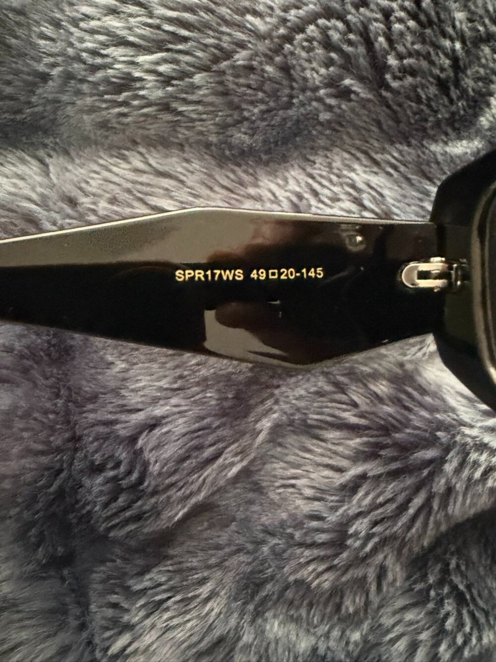 Sunglasses - Picture 6 of 7